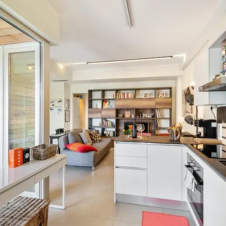 Διαμέρισμα Railway Station